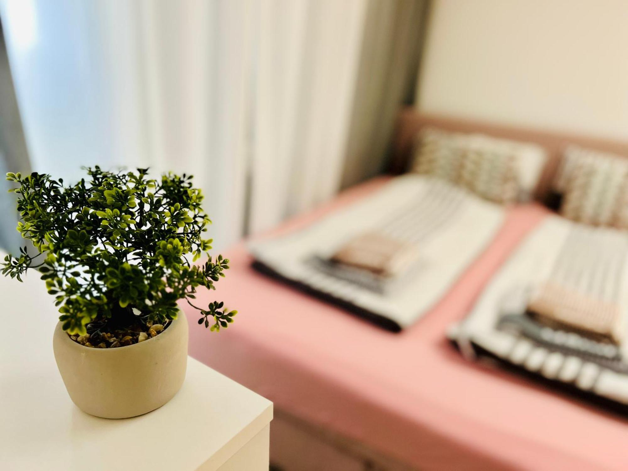 Cologne Luxe Living: Opulent Elegance Unleashed Daire Dış mekan fotoğraf